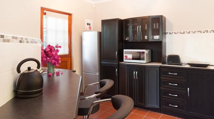 Acacia Guest Cottages