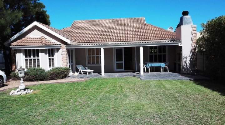 Lagoon Cottage