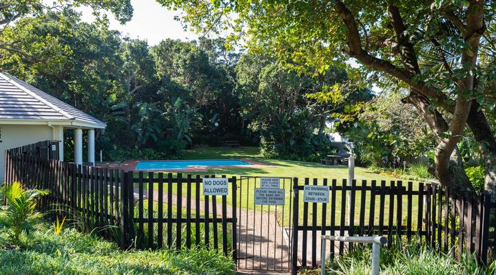Serene Beach Break Away 