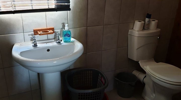 Andora Guesthouse