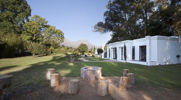 Rest @ Chabivin Vineyard Studio