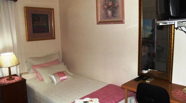 De Aar Guest House