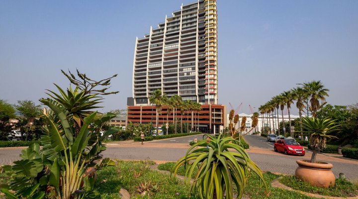 Stay @ Spinnaker 215