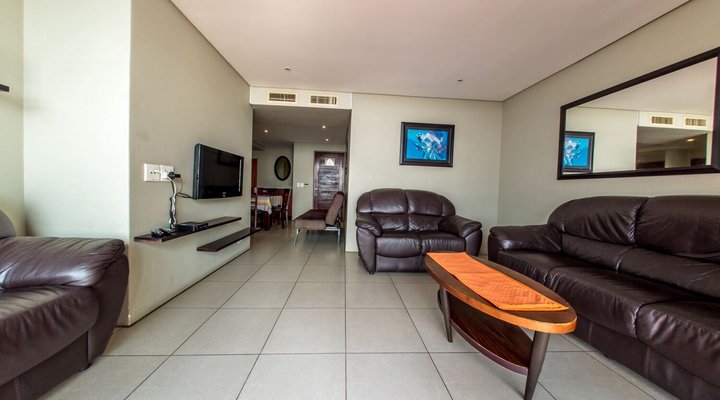 Stay @ Spinnaker 215