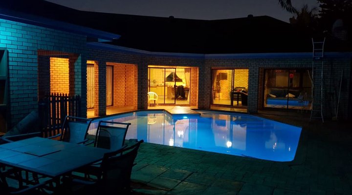 St Lucia House Self Catering