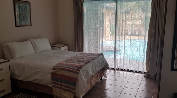 St Lucia House Self Catering