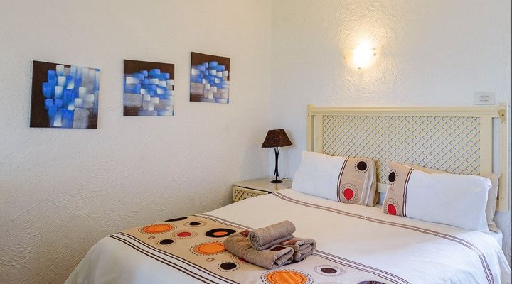 Bachelor Studio 2519