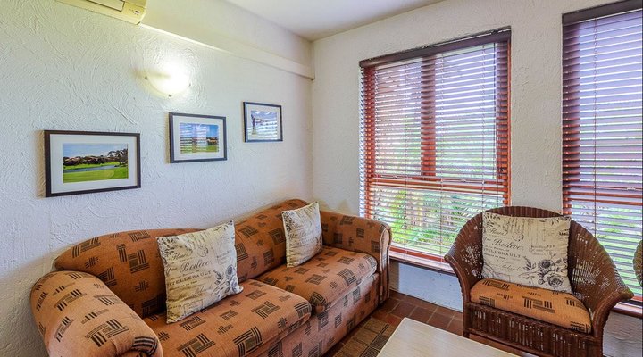 Bachelor Studio 2519