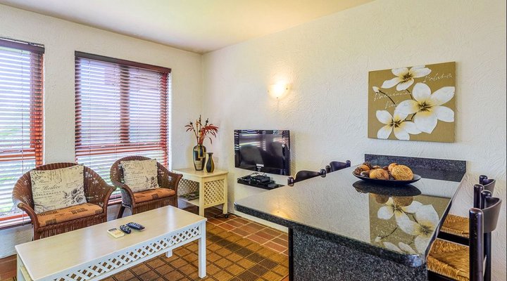 Bachelor Studio 2519