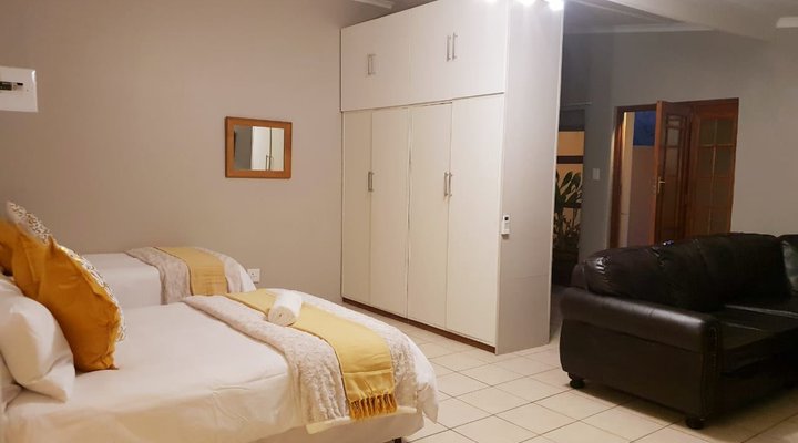 Self Catering @ Cruxsingel 