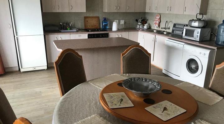 14 Stilbaai Lofts Apartment