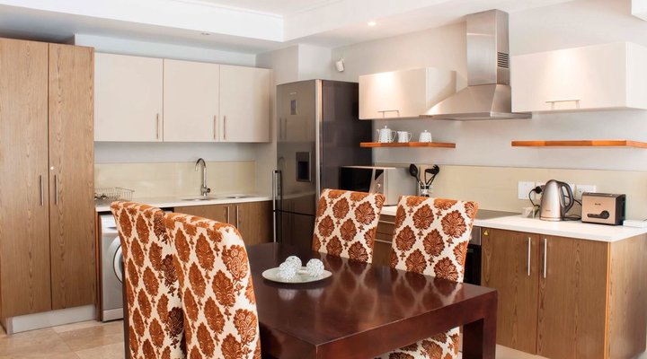 506 Canal Quays Apartment