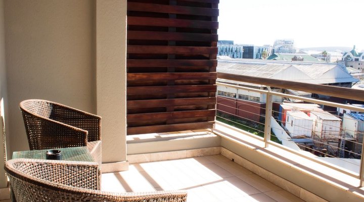 506 Canal Quays Apartment