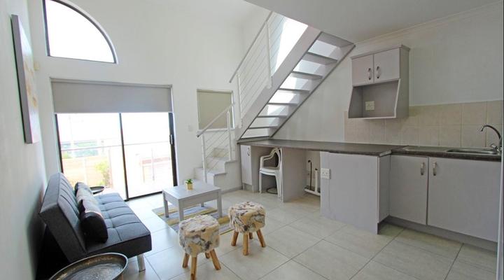 The Valley Beach Apartment