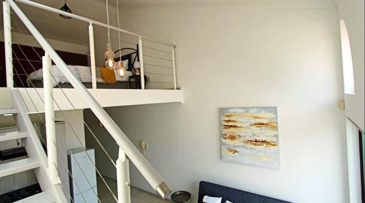 The Valley Beach Apartment