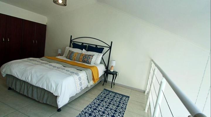 The Valley Beach Apartment