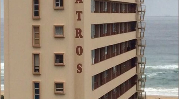 Toti Flats