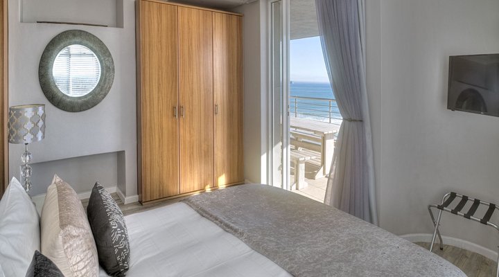 Horizon Bay 903 Beachfront Self Catering Apartment