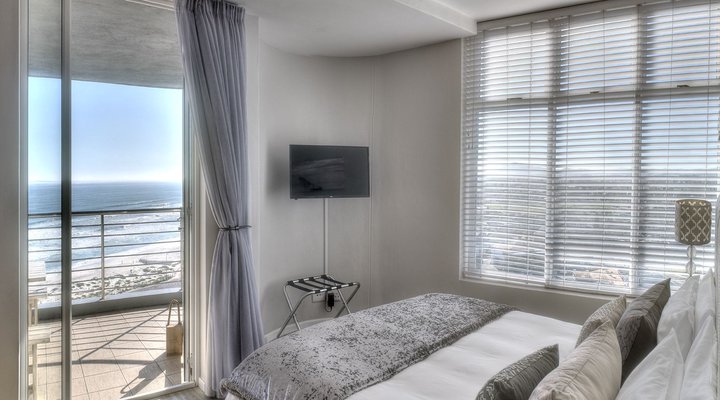 Horizon Bay 903 Beachfront Self Catering Apartment