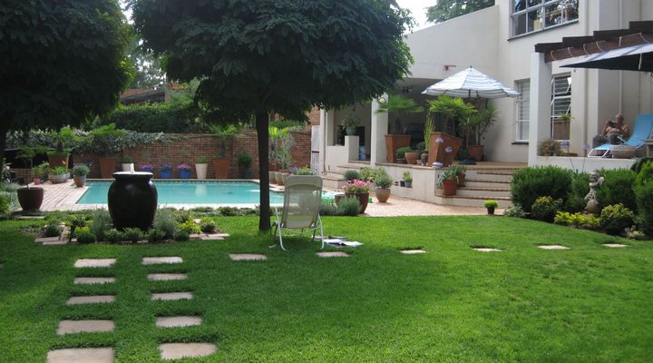50 Homestead Street B&B| JHB Intl. Airport