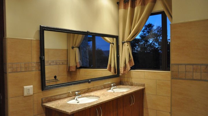 Kwathule lodge Zebula