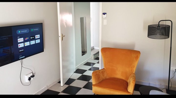 146 Louis Guest House