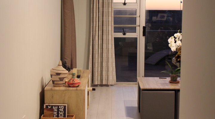 Beachfront flat, amazing views