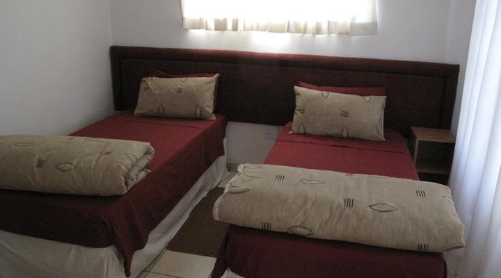 The Crescent Guesthouse BnB or Self Catering