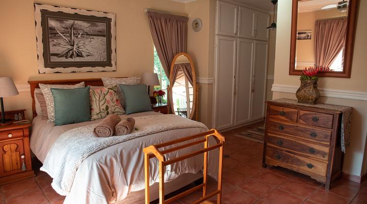 Roses and Pebbles B & B Guest House