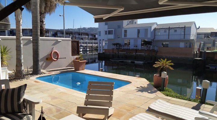 On The Water's Edge - Knysna Quays