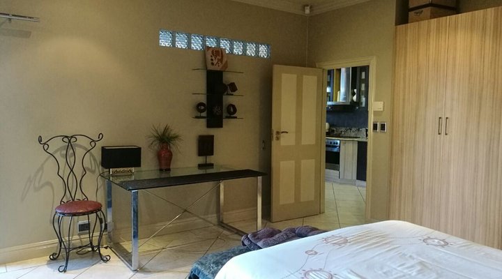 Susan Apartment 