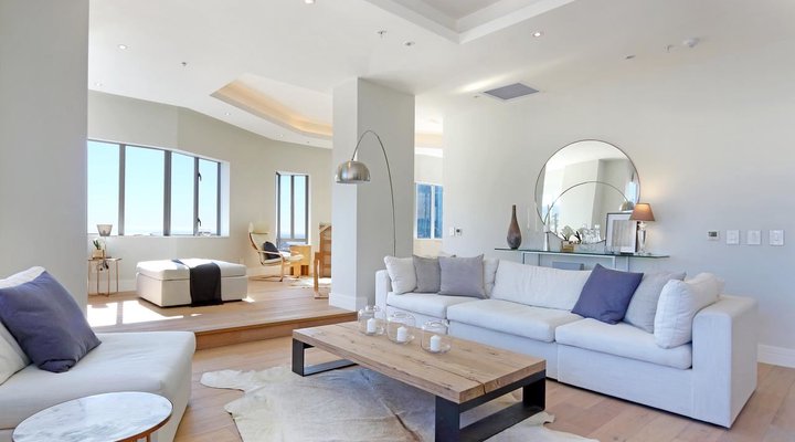 Triangle Luxury Suites by Total Stay