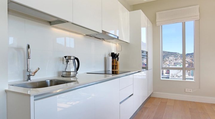 Triangle Luxury Suites by Total Stay