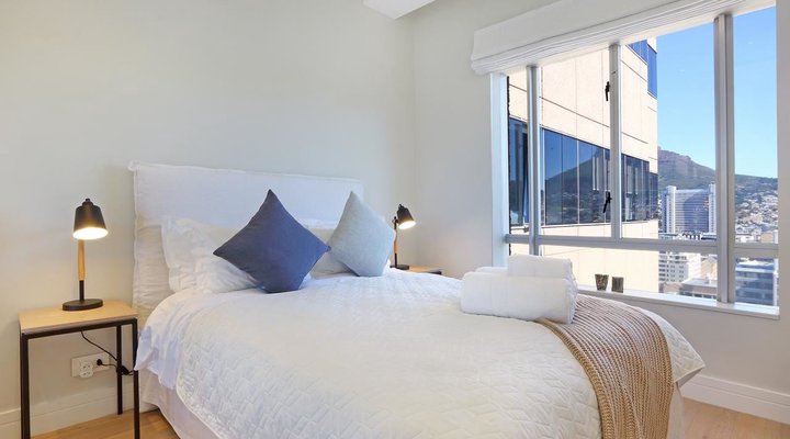 Triangle Luxury Suites by Total Stay