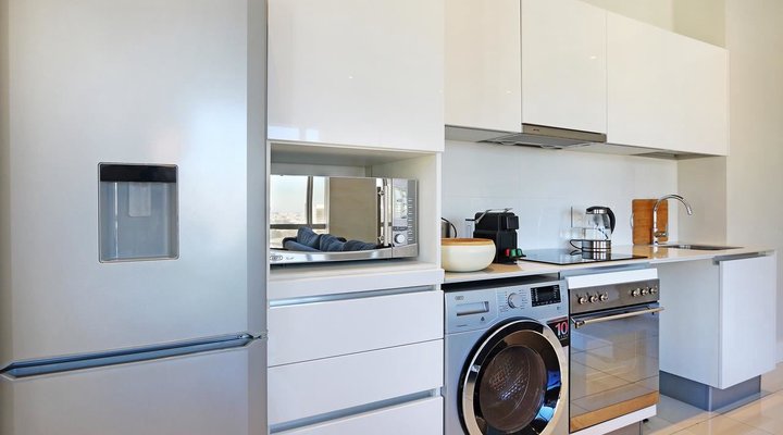 Triangle Luxury Suites by Total Stay