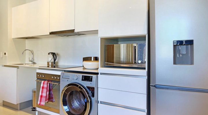 Triangle Luxury Suites by Total Stay
