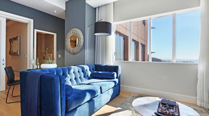 Triangle Luxury Suites by Total Stay