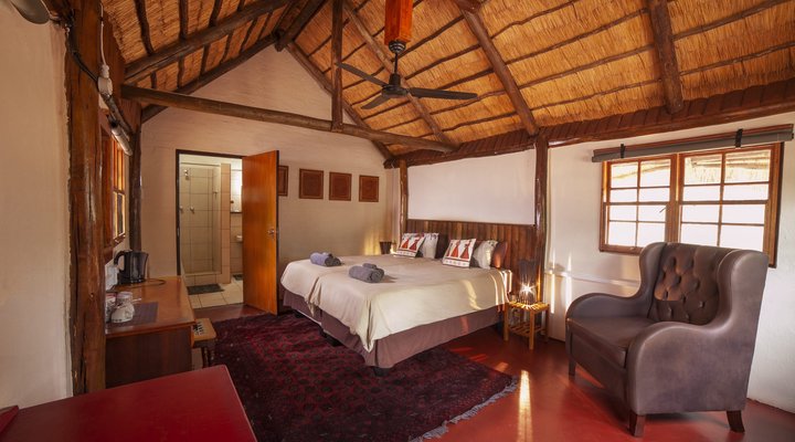 Wild Dogs Safari Lodge