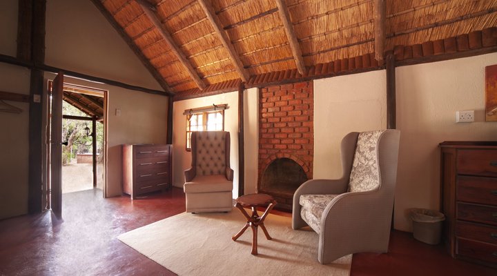 Wild Dogs Safari Lodge