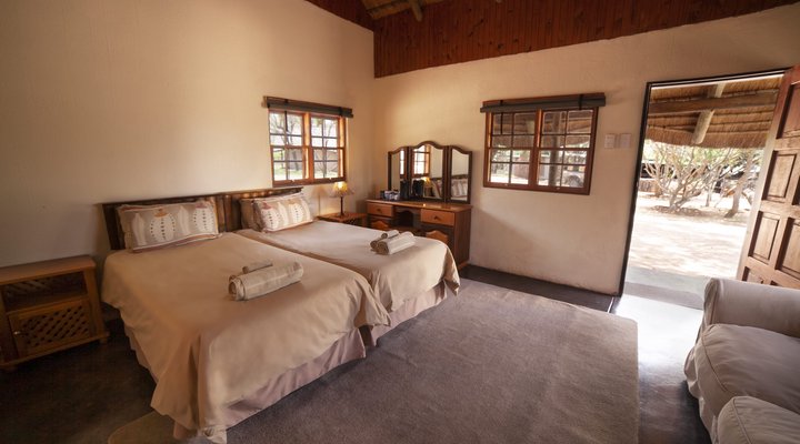 Wild Dogs Safari Lodge