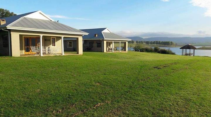Lake Lintrose Self-catering Cottages