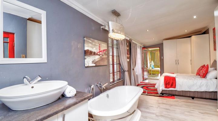 Krugersdorp Selfsorg Gastehuis