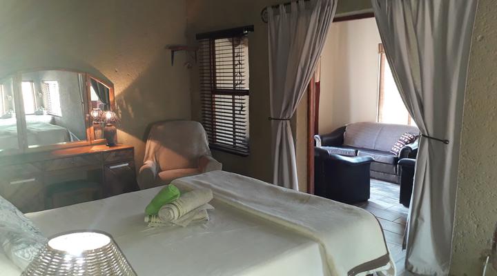 StoneChat Game Lodge