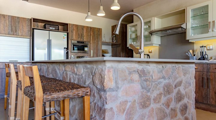 Leopard Rock Lodge