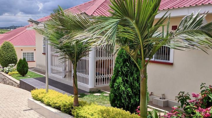 Home Up Guest Apartments and Lodge