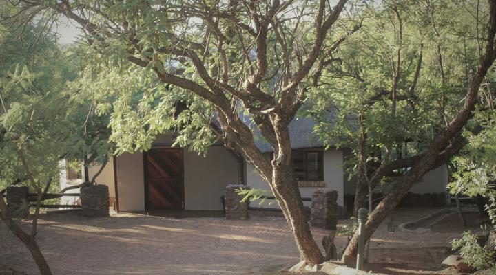 StoneChat Game Lodge