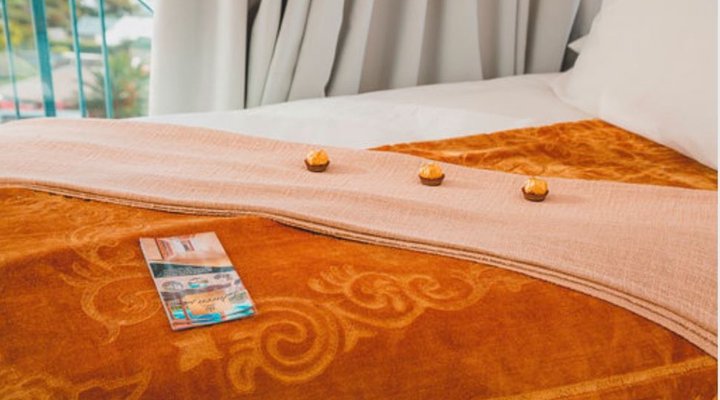 Queen Julie Lodge Camps Bay