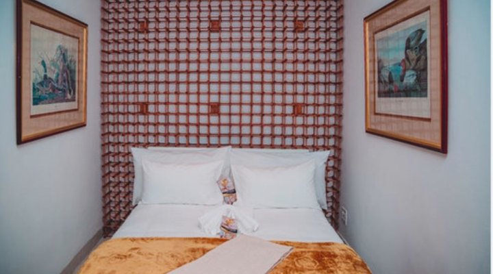 Queen Julie Lodge Camps Bay