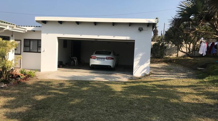 The Holiday Home on The Beach