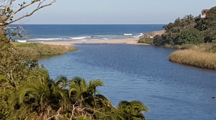 35 Umkobi Lodge